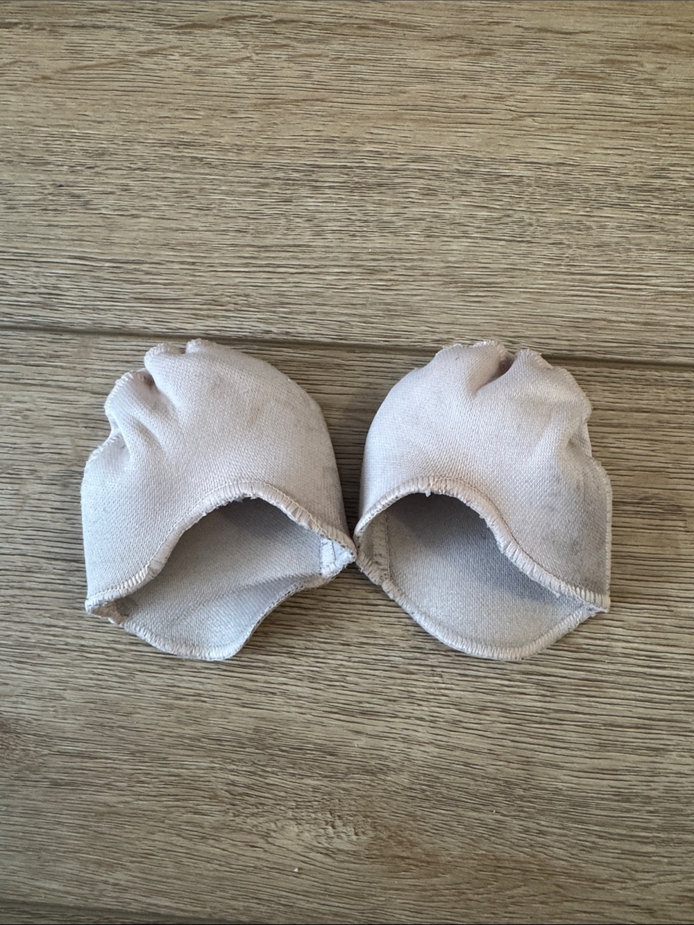Toe pads